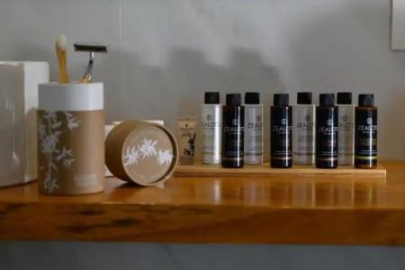 Eleals Boutique - 86