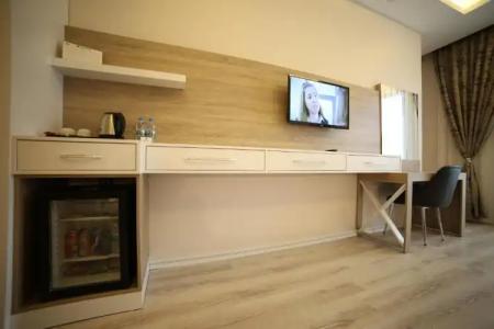 Ema Ozturk Thermal - 19