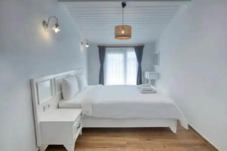 Londia Alaçatı - 4