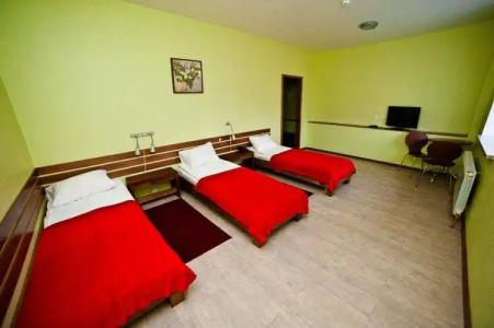 Pastoral Tourist base - 40