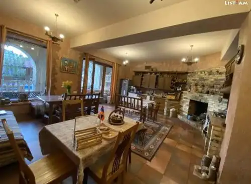 Monument Guesthouse - 26