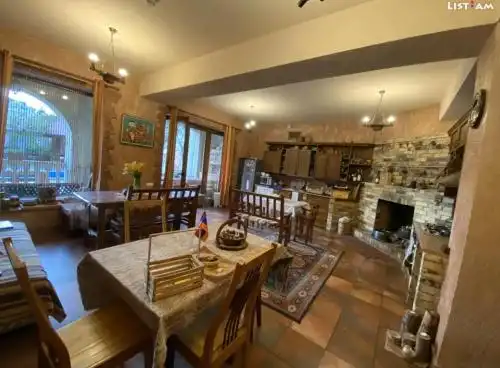 Monument Guesthouse - 33