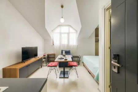 Zin D Sefin Aparts - 103