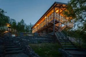 Snow Valley Tourist base, Termal'nyy