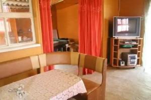 Alimovskiy ples Tourist base, Selitrennoye