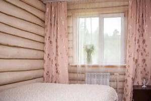 Dom U Reki Guest House, Kusa