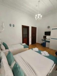 BUYUKADA MAVI Palas - 104