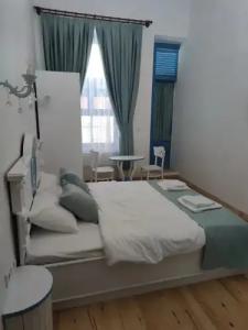 BUYUKADA MAVI Palas - 176