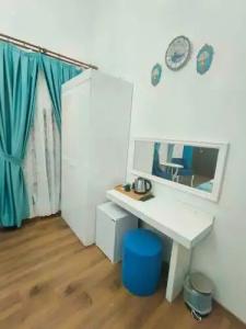 BUYUKADA MAVI Palas - 62