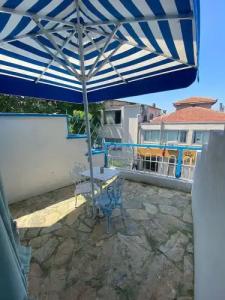 BUYUKADA MAVI Palas - 92