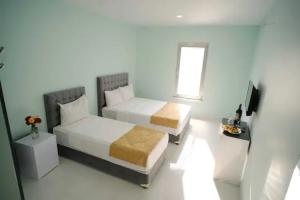 Forest Blue Beach Hotel, Istanbul