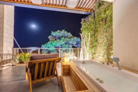 Melanippe Relaxing - Adults Only - 145