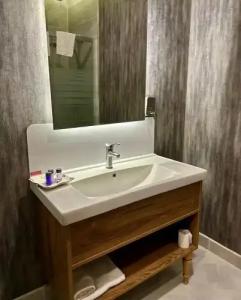 Golden Rose Deluxe - 7