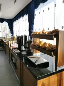 Golden Rose Deluxe - 10