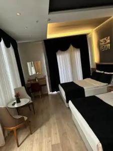 Golden Rose Deluxe - 6