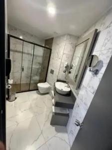 Side Golden Rock 16+ Adults Only - 19