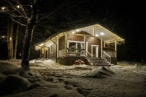 v Poselke Kareliya Private House, Nizhnyaya Salma