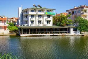 Babil Hotel, Ayvalik