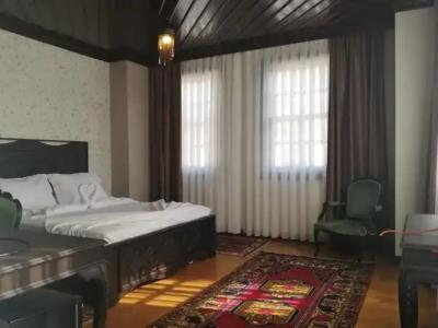 WOO Town Suites - 119
