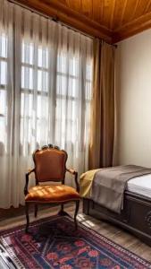 WOO Town Suites - 104