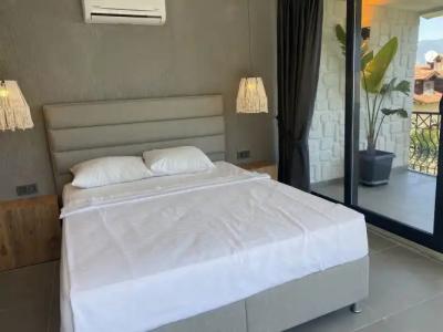 Castle Boutique - 63