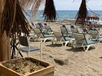 Castle Boutique - 28