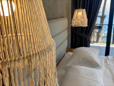 Castle Boutique - 57