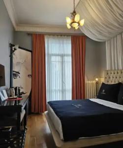 Linas Taksim Pera - 77