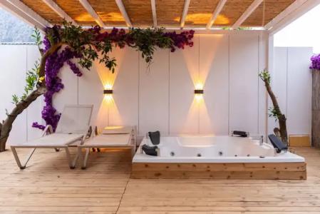 Collesium Garden - 29