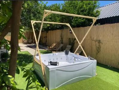 Collesium Garden - 15