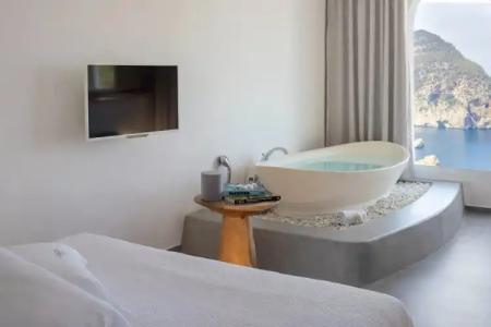 Hari Club Beach Resort - 24