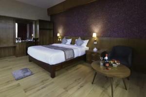 Capital O 653 Seven Lakes Resort, Deurali