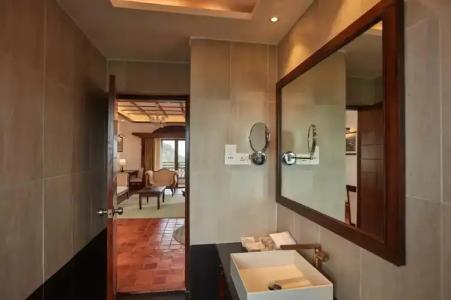 Chandragiri Hills Resort Kathmandu-Luxury in the Clouds - 9