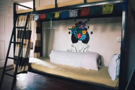 4 Seasons Hostel - 2