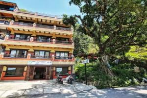 Hotel Forest Lake Backpackers' Hostel, Pokhara