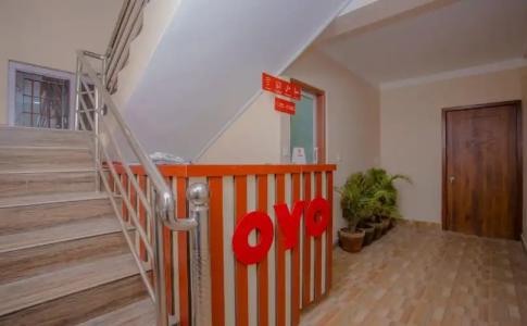 OYO 281 Twins Kitchen - 10