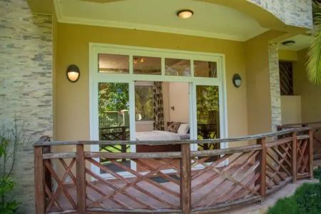 Sunrise Beach Resort - 85