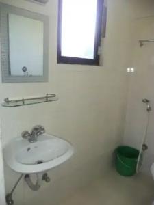 Seven Steps Guest House - 8