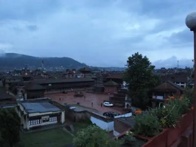 Vajra Guest House & Restaurant - 32