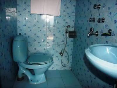 Vajra Guest House & Restaurant - 9