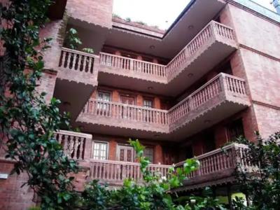 Vajra Guest House & Restaurant - 23