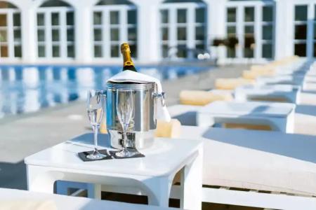 Johari Rotana - 32