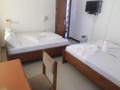 Flamingo Garden Inn & - 2