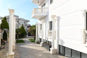 Onufri Hotel  SPA, Golem