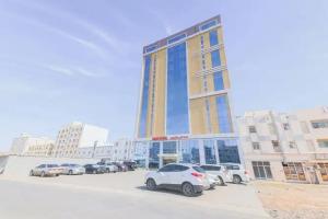 Diamond Star Hotel, Hayl Al 'Umayr