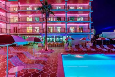 Romeos Ibiza - Adults Only - 25
