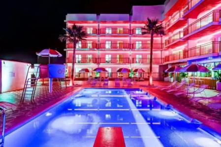 Romeos Ibiza - Adults Only - 24