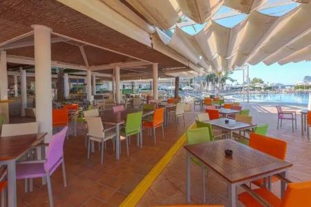 Sirenis Seaview Country Club - 9