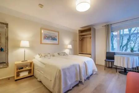 Snorri's Guesthouse - 25