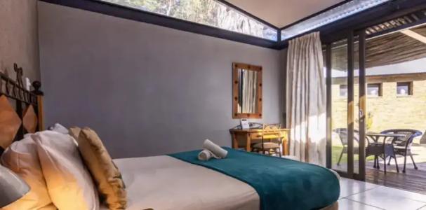 Utopia Boutique - 50